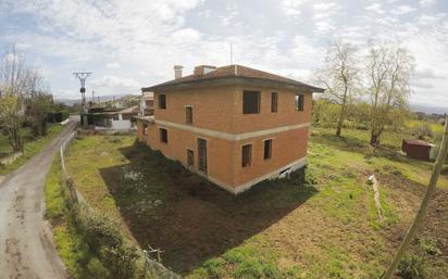 Casa o xalet en venda en Siero amb Calefacció, Terrassa i Traster