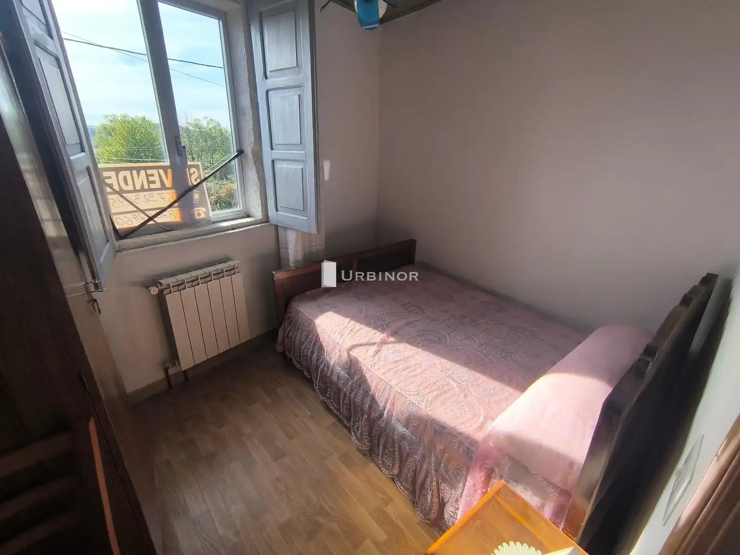 Bedroom of Houses for sale in Trasmiras