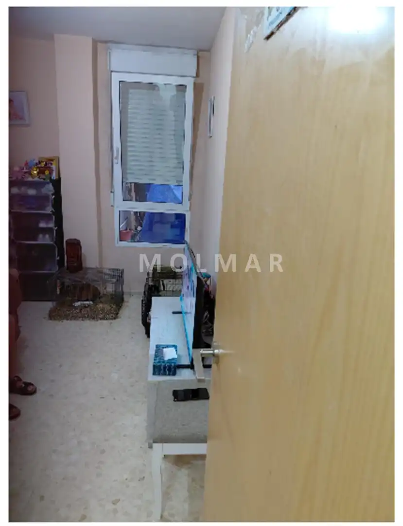 Flat for sale in Alberic  with Air Conditioner, Furnished and Balcony