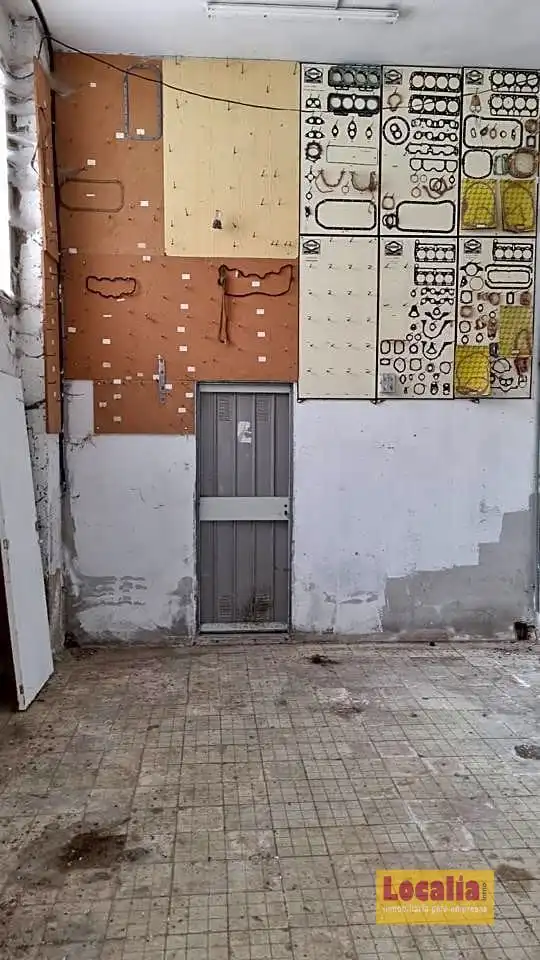 Local comercial en venta en De La Madre Soledad 22, imagen 2