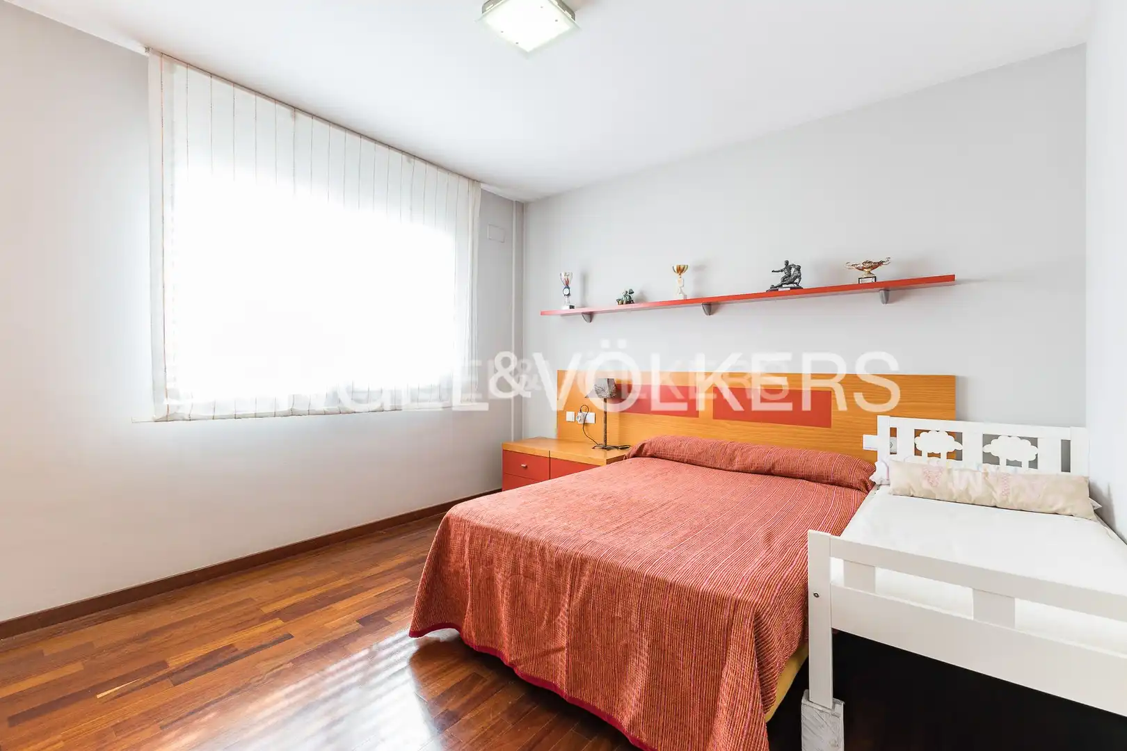 Bedroom of Houses for sale in Sant Boi de Llobregat  with Air Conditioner, Heating and Private garden
