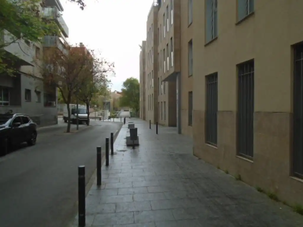 Business premises for sale in Plaza Marta Mata, imagen 16