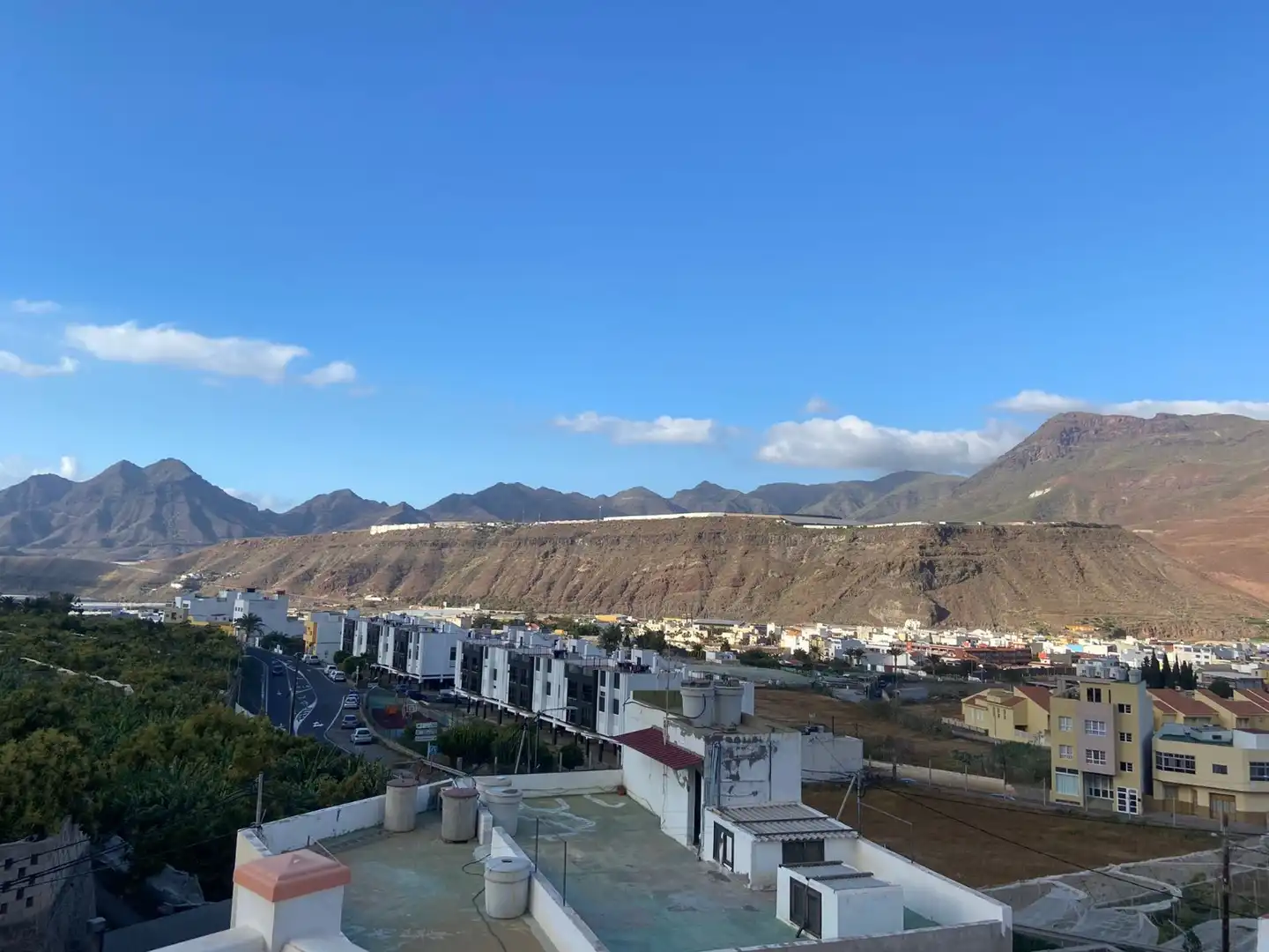 Außenansicht von Einfamilien-Reihenhaus zum Verkauf in La Aldea de San Nicolás  mit Terrasse, Möbliert und Ofen