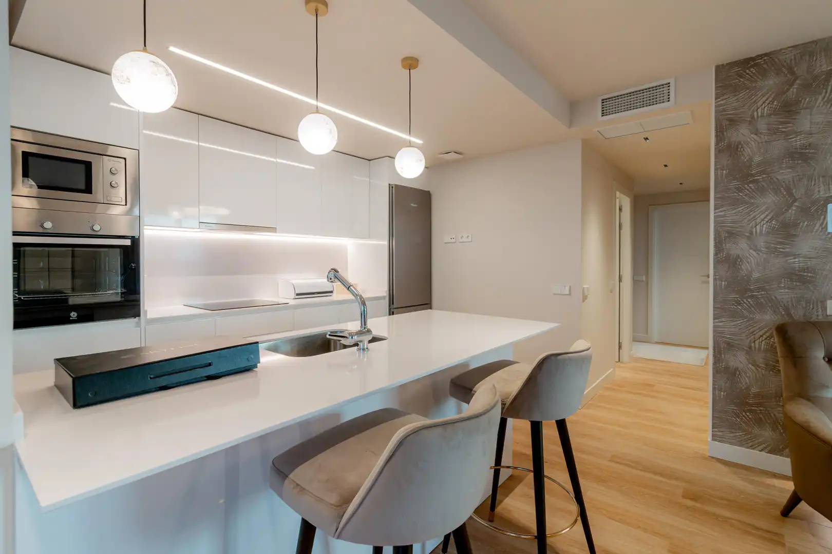 Cocina de Apartamento en venta en Madrid con Calefacción, Jardín privado y Piscina comunitaria