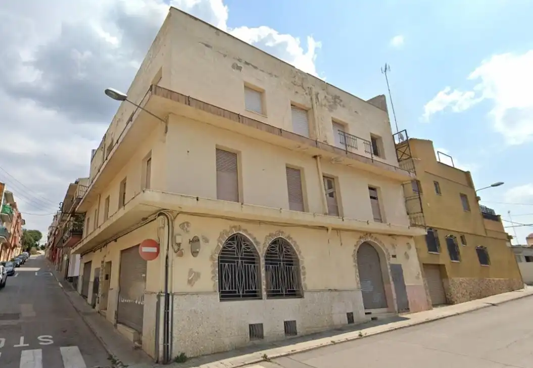 Einzigartige Immobilien zum Verkauf in Carrer Ramon y Cajal 16