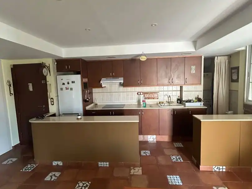 Küche von Wohnung zur Miete in Valencia mit Klimaanlage, Heizung und Parkett