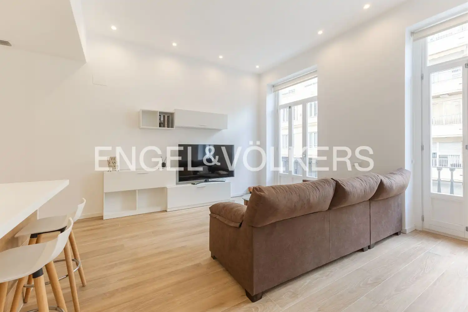 Living room of Flat for rent in Valencia  with Air Conditioner, Heating and Furnished