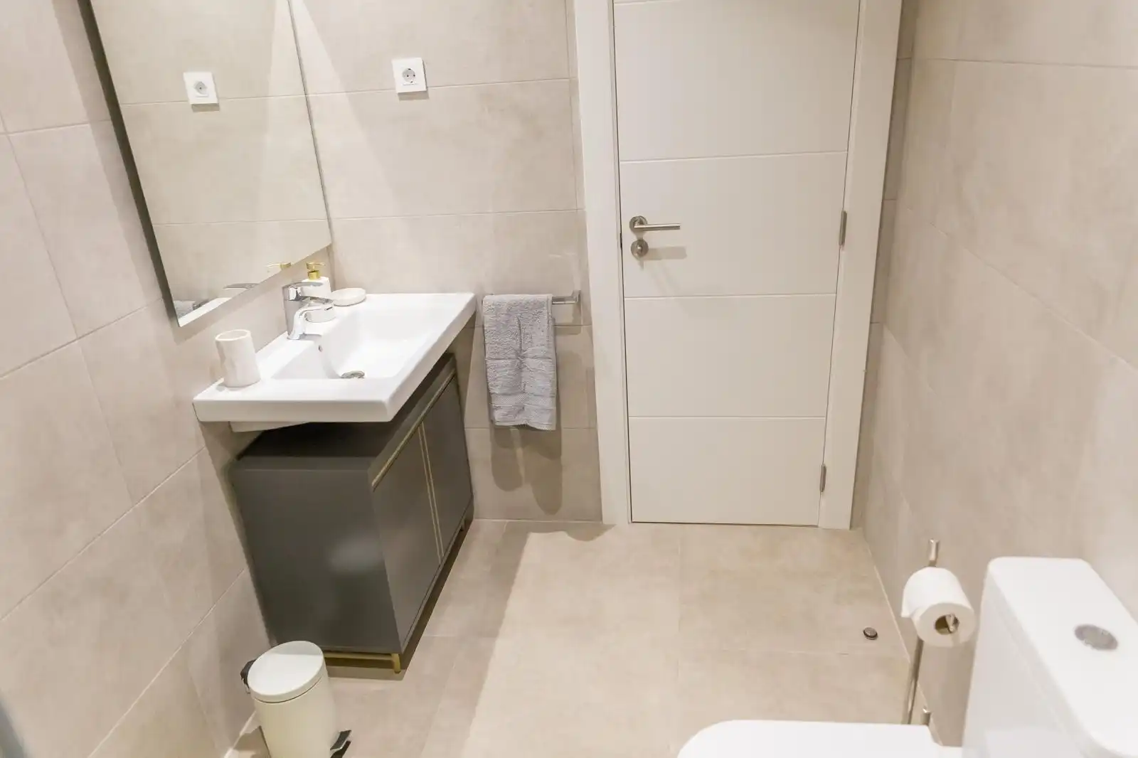 Appartement compact avec ascenseur à louer à Calle Frailes, imagen 12
