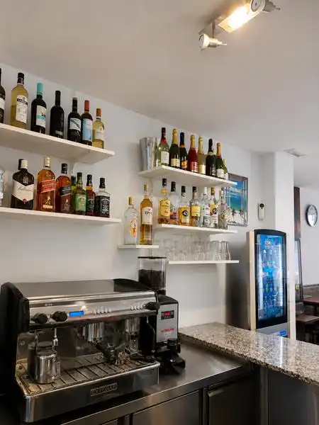 Local de lloguer en Estepona amb Terrassa i Moblat