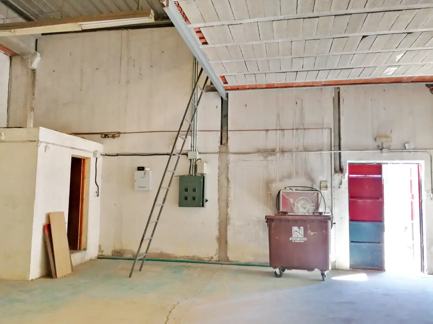 Nave industrial de alquiler en Calle Méjico, Constitución - Balconcillo