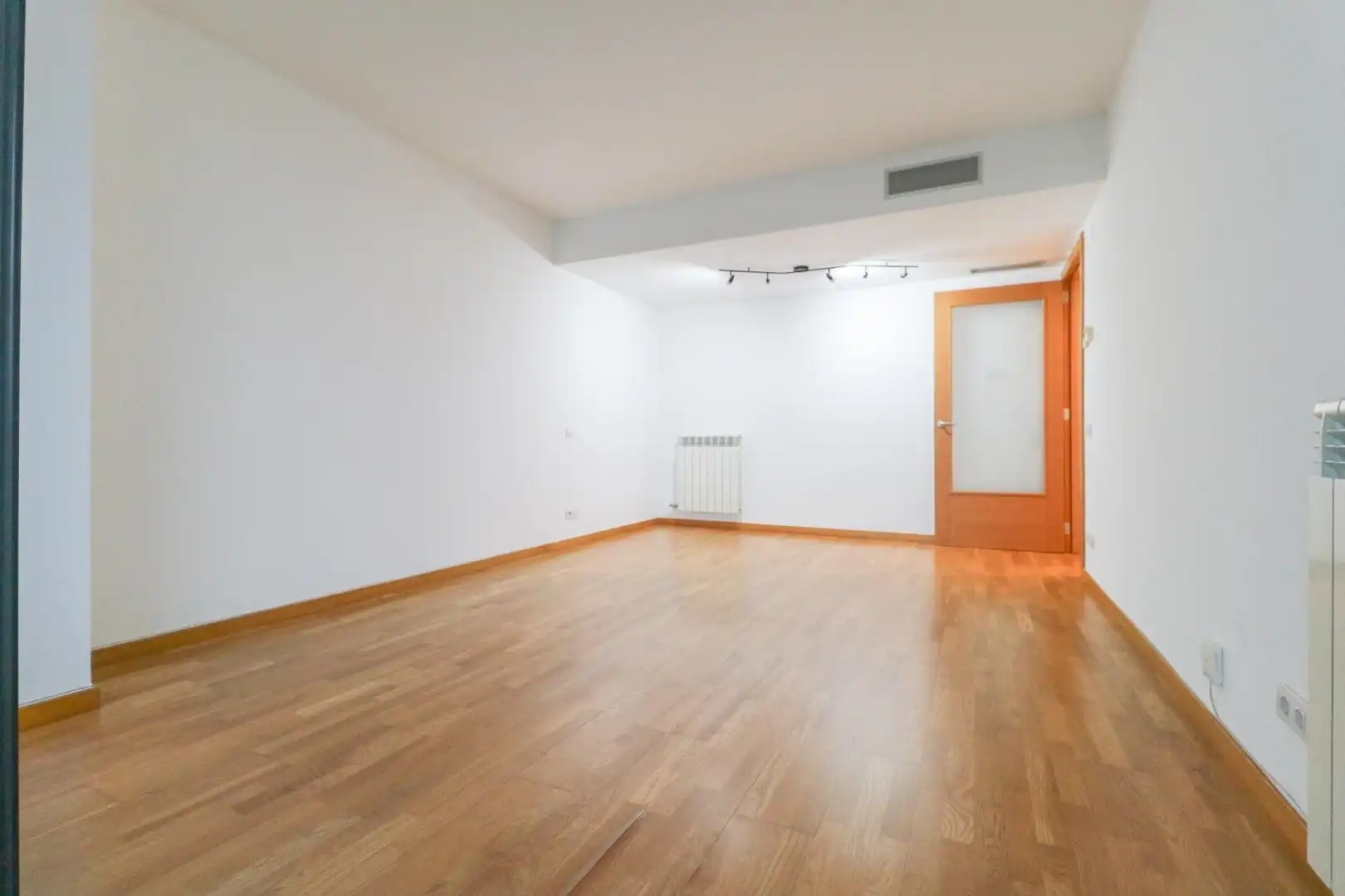 Piso en venta en Viladecans con Aire acondicionado, Parquet y Trastero
