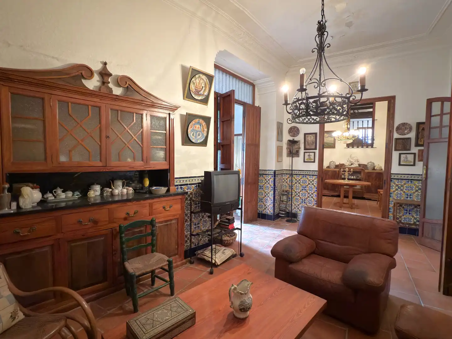 Sala d'estar de Casa adosada en venda en Serra