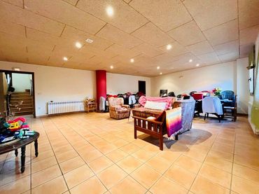 Reihenhaus mit Balkon zum Verkauf in Maçanet de Cabrenys