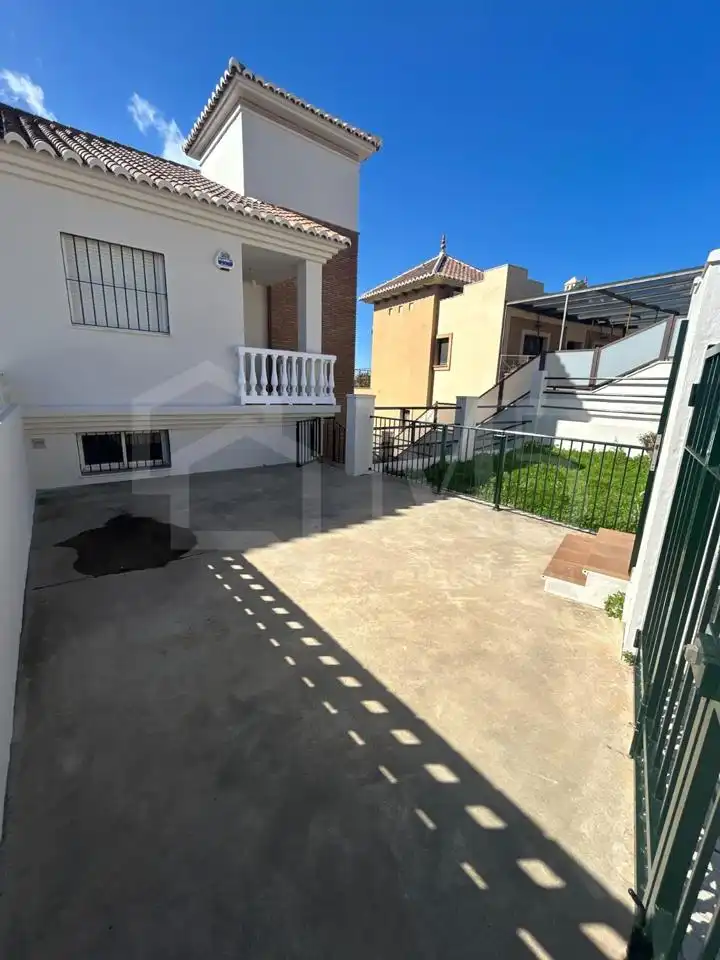 Terraza de Casa o chalet en venta en Vélez-Málaga con Aire acondicionado, Jardín privado y Terraza