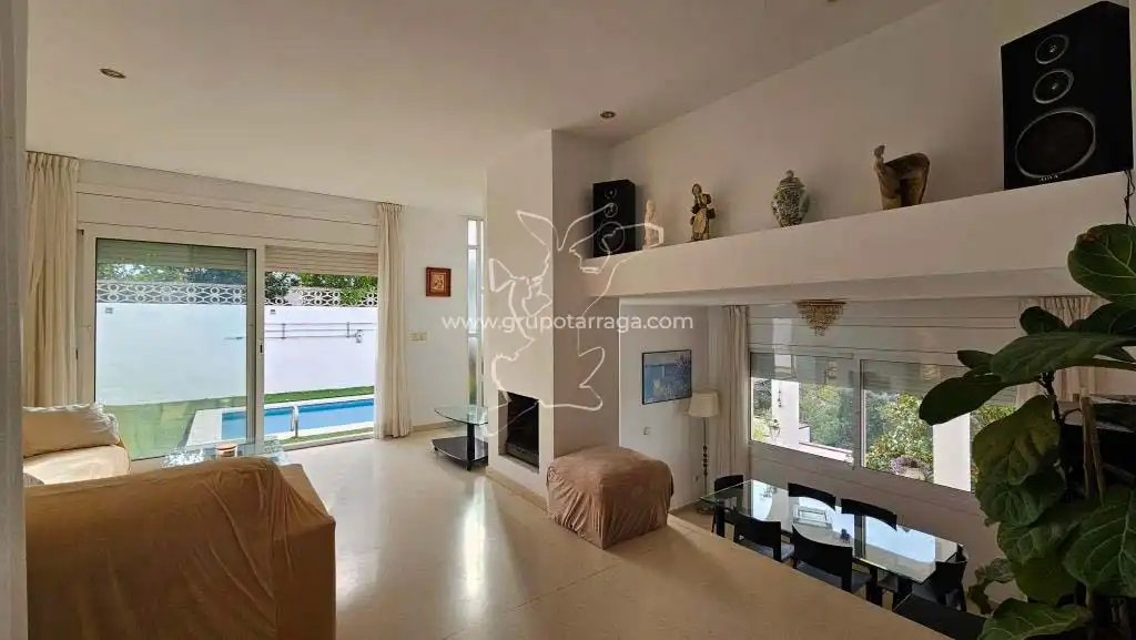 Sala de estar de Casa o chalet en venta en Lloret de Mar con Calefacción, Jardín privado y Terraza