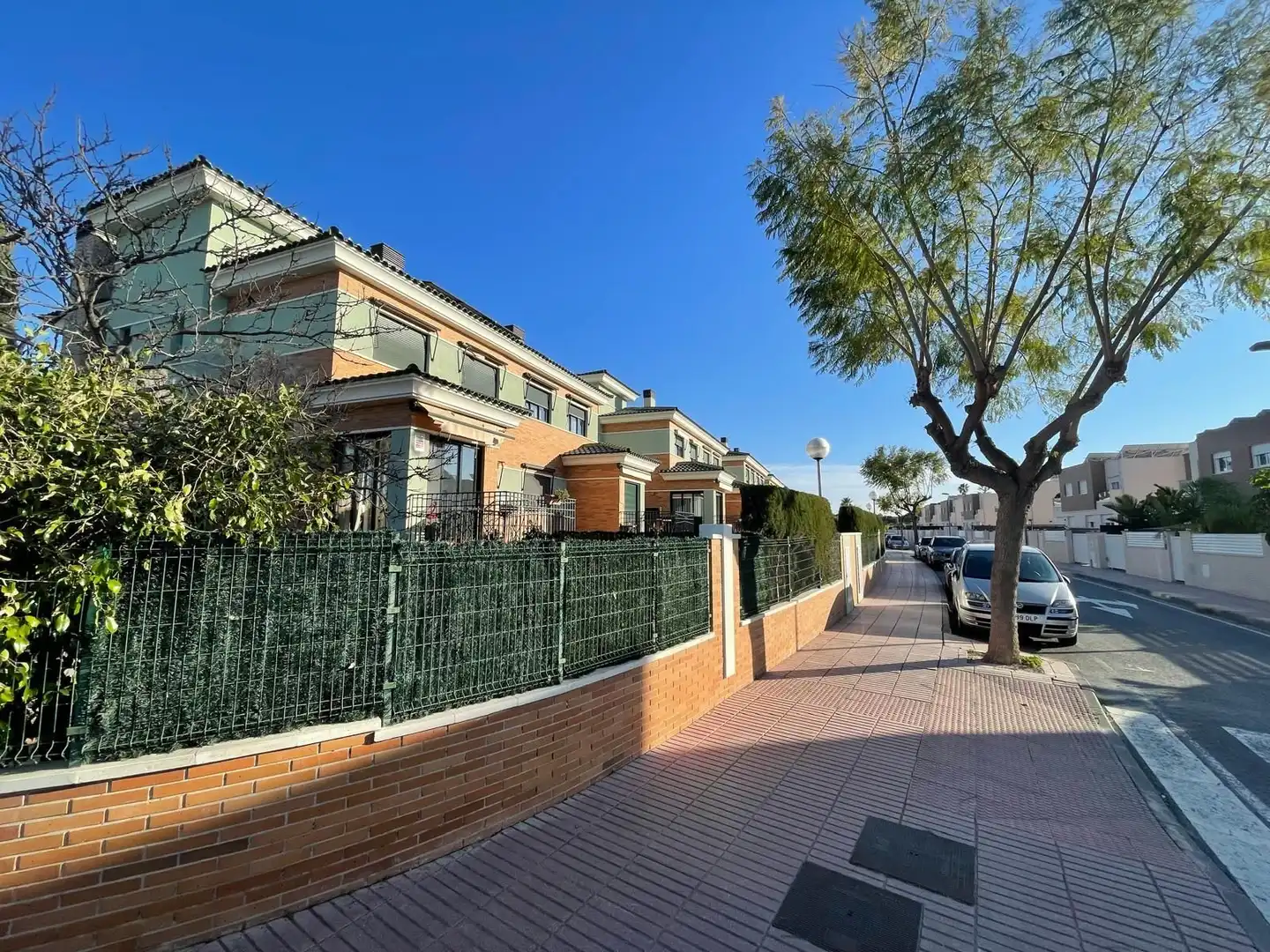 Vista exterior de Casa o xalet en venda en Mutxamel amb Aire condicionat, Calefacció i Jardí privat