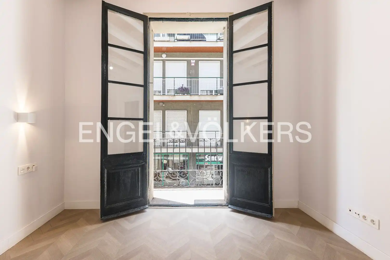 Apartamento en venta en Barcelona con Aire acondicionado, Calefacción y Terraza