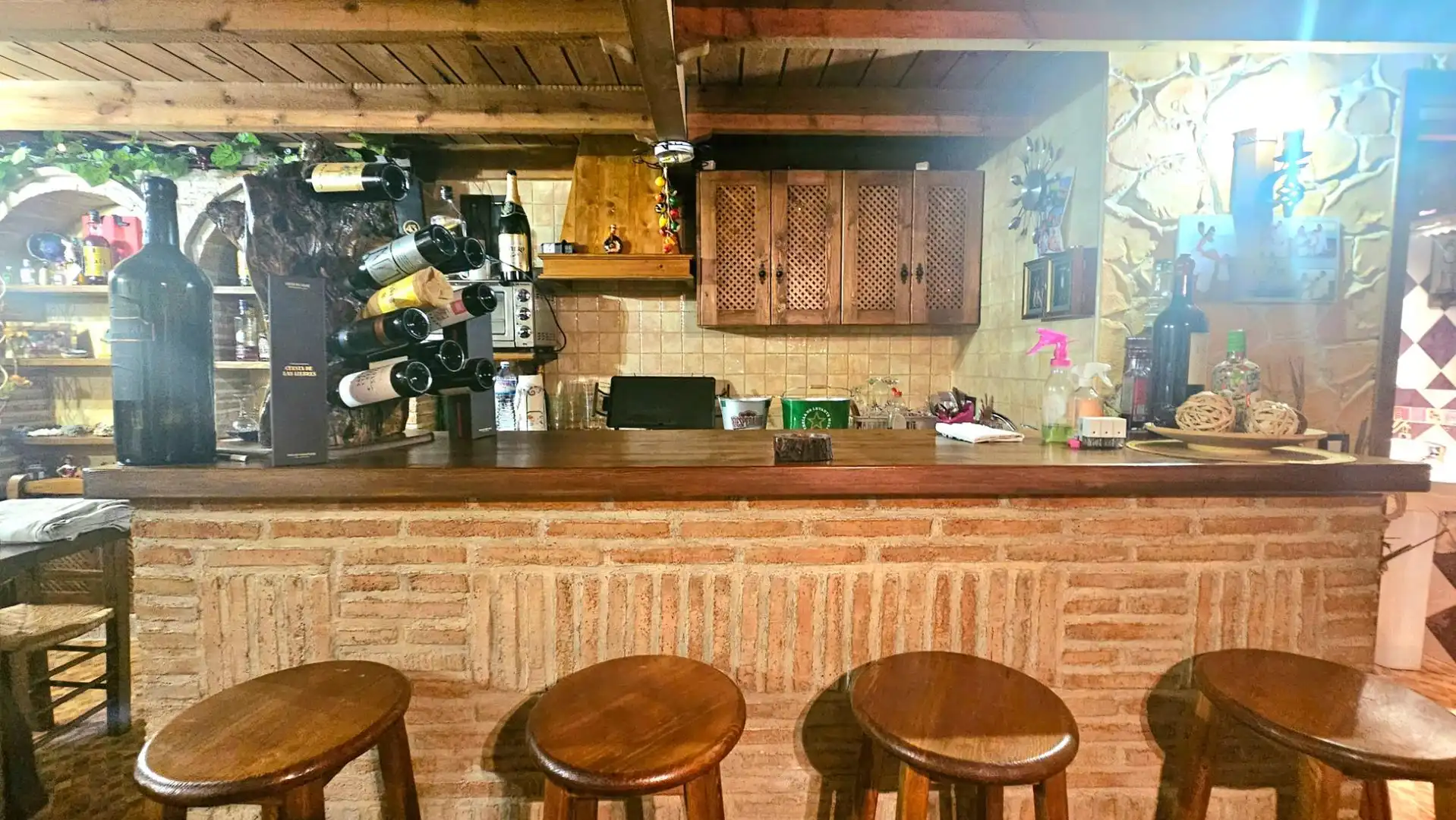 Cuina de Casa adosada en venda en Cartagena amb Aire condicionat, Jardí privat i Terrassa