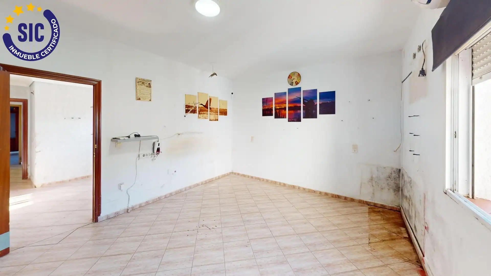 Cuina de Casa o xalet en venda en Oliva amb Aire condicionat, Jardí privat i Terrassa