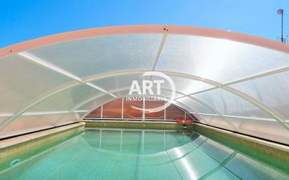 Piscina de Casa o xalet en venda en La Pobla de Vallbona amb Jardí privat, Terrassa i Piscina