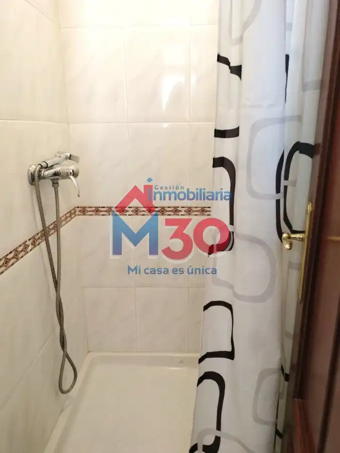Baño de Apartamento de alquiler en Miranda de Ebro con Calefacción