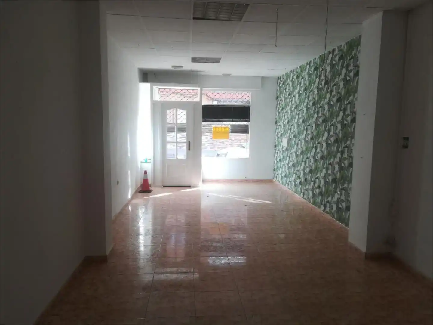 Local de lloguer en Santa María del Águila