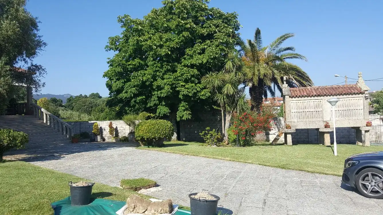 Jardín de Casa o chalet en venta en Nigrán con Jardín privado, Piscina y Balcón