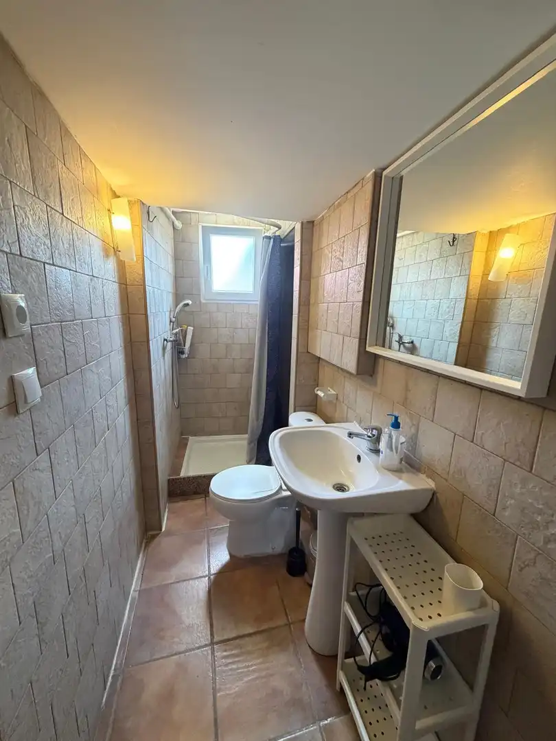 Baño de Piso para compartir en San Cristóbal de la Laguna con Amueblado