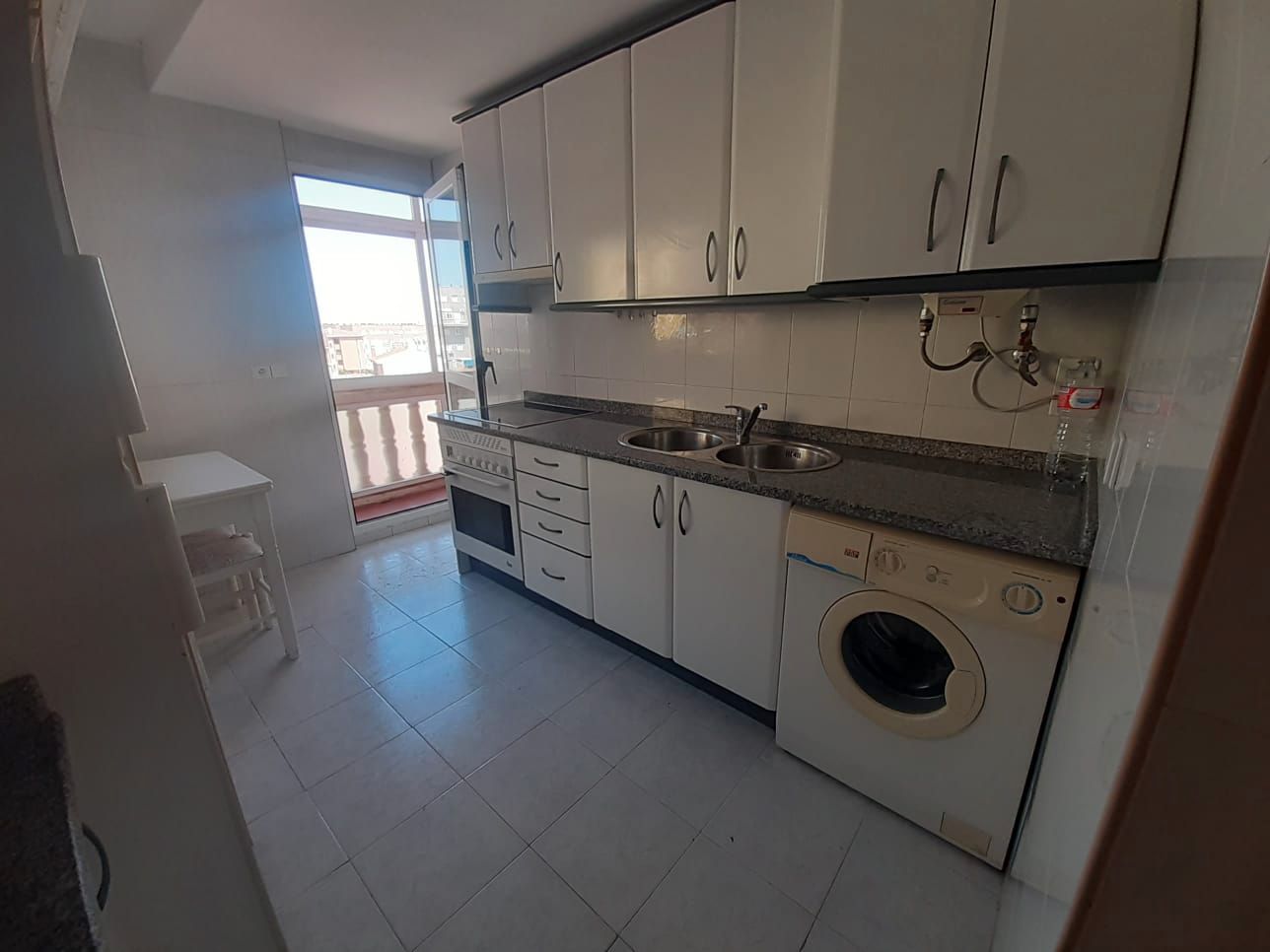 Küche von Maisonette zum Verkauf in Zamora Capital  mit Heizung und Balkon