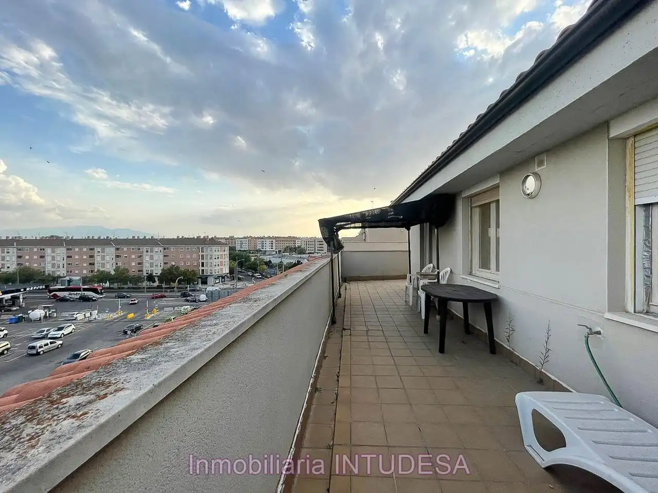 Appartamento con ascensore in vendita a Calle Monasterio de la Oliva, imagen 11