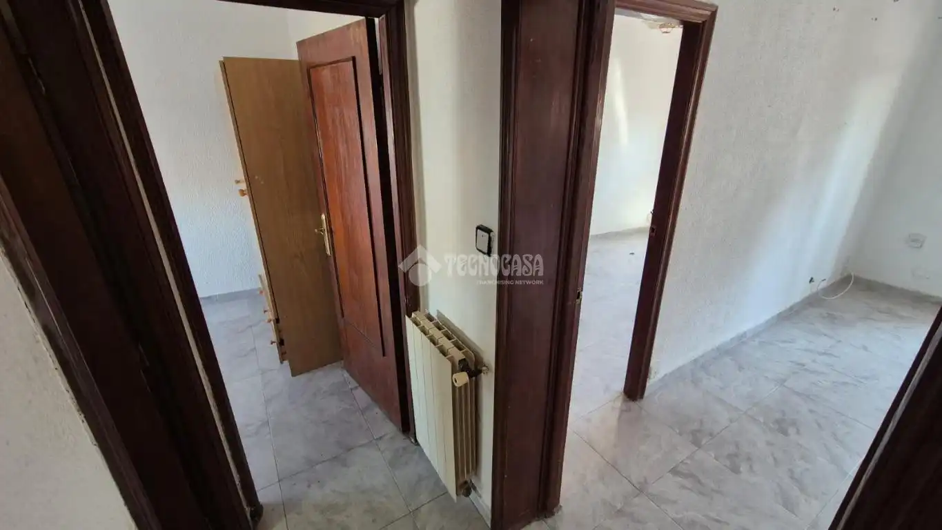 Piso en venta en Madrid con Calefacción y Terraza