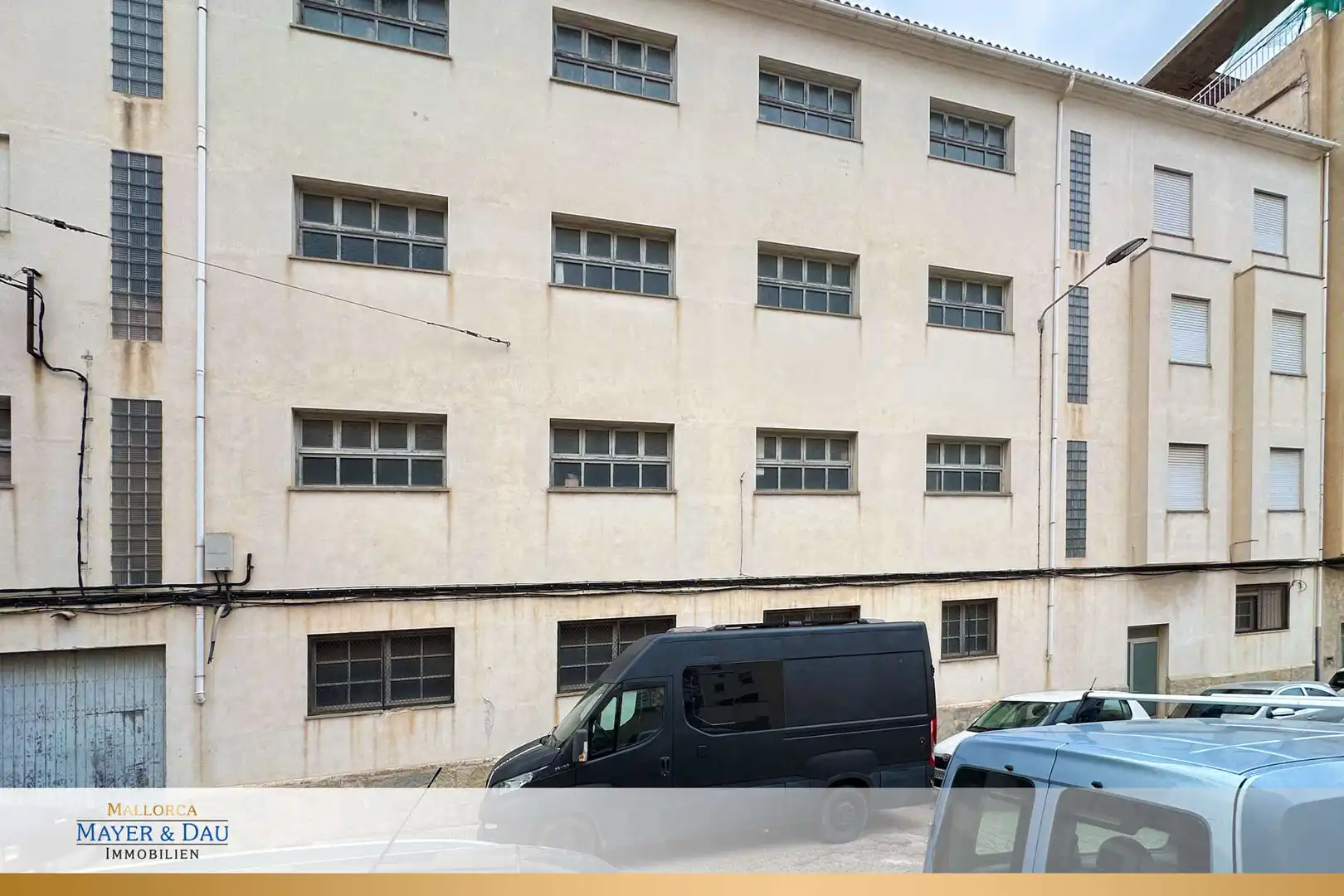 Exterior view of Buildings for sale in Manacor