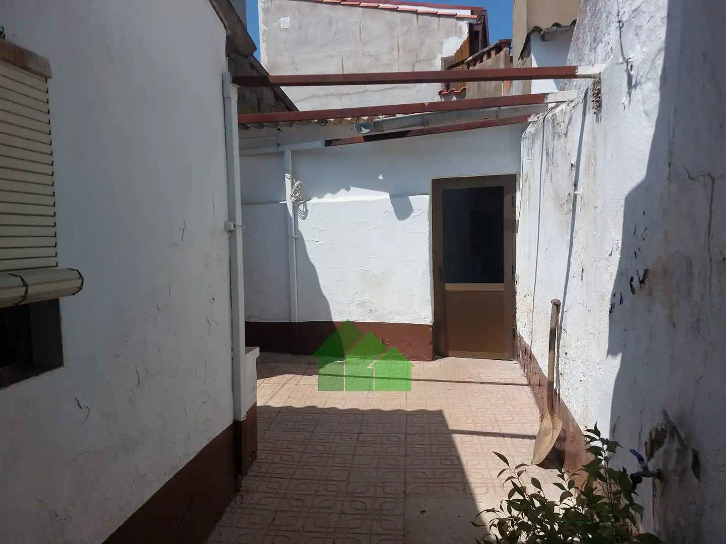 Casa o xalet en venda en Cordobilla de Lácara amb Aire condicionat, Traster i Moblat