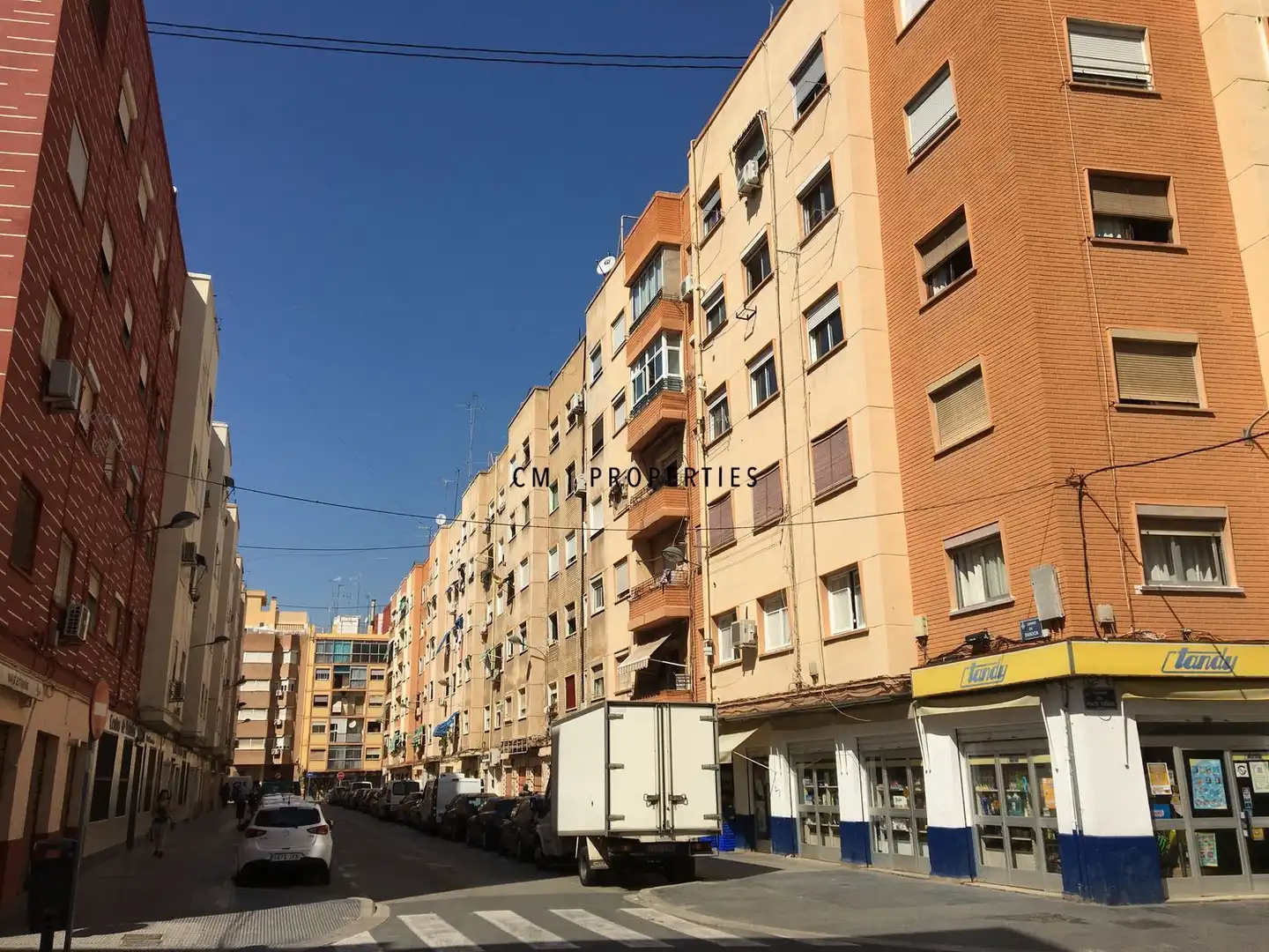 Vista exterior de Pis en venda en Valencia amb Moblat i Forn