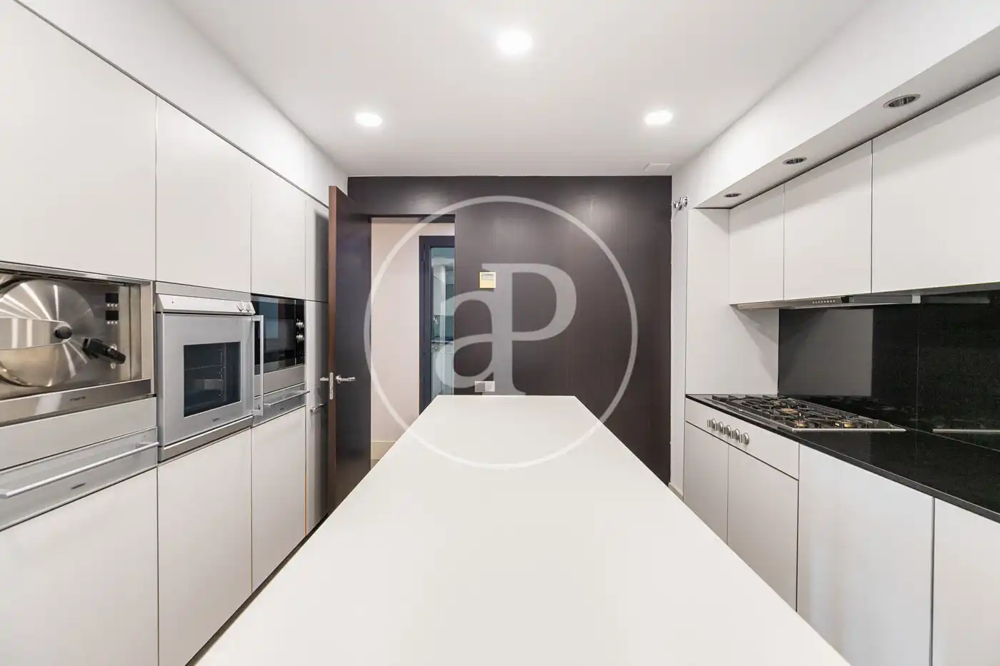 Kitchen of Flat for sale in Barcelona  with Air Conditioner and Heating