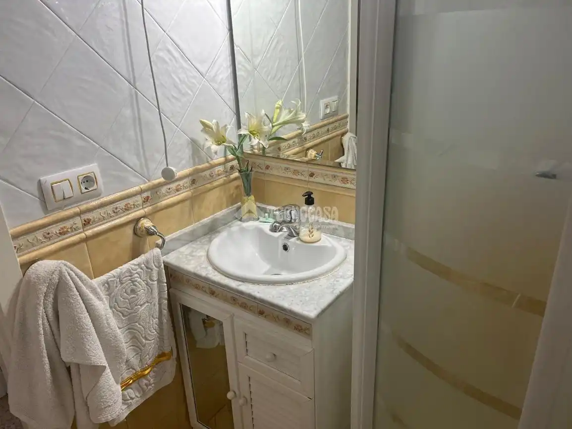Casa adosada en venta en Centro - Doña Mercedes