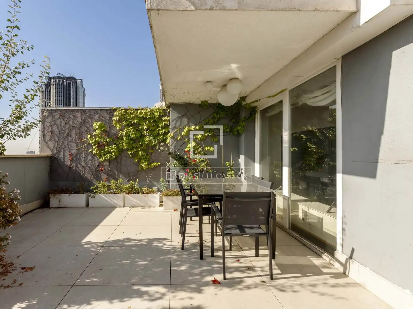 Terrasse von Dachboden zur Miete in Madrid mit Klimaanlage, Heizung und Parkett