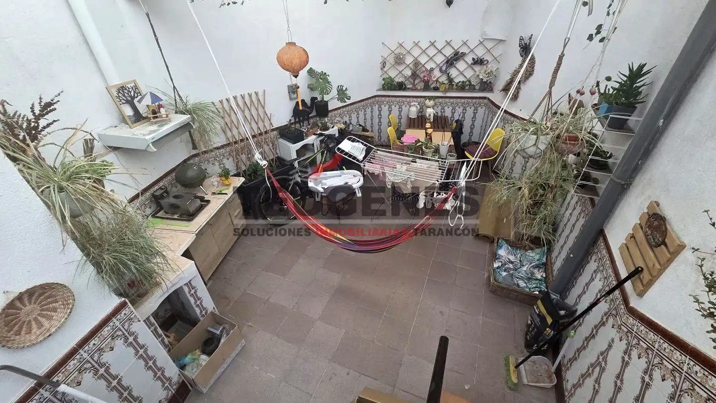 Casa o xalet en venda en Santa Cruz de la Zarza amb Aire condicionat i Calefacció