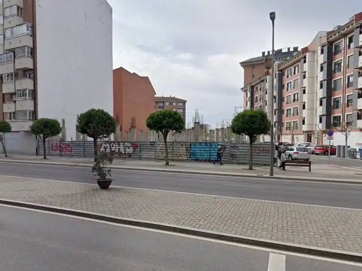Terreni e lotti in vendita a Avenida Fernandez Ladreda 7D, imagen 2
