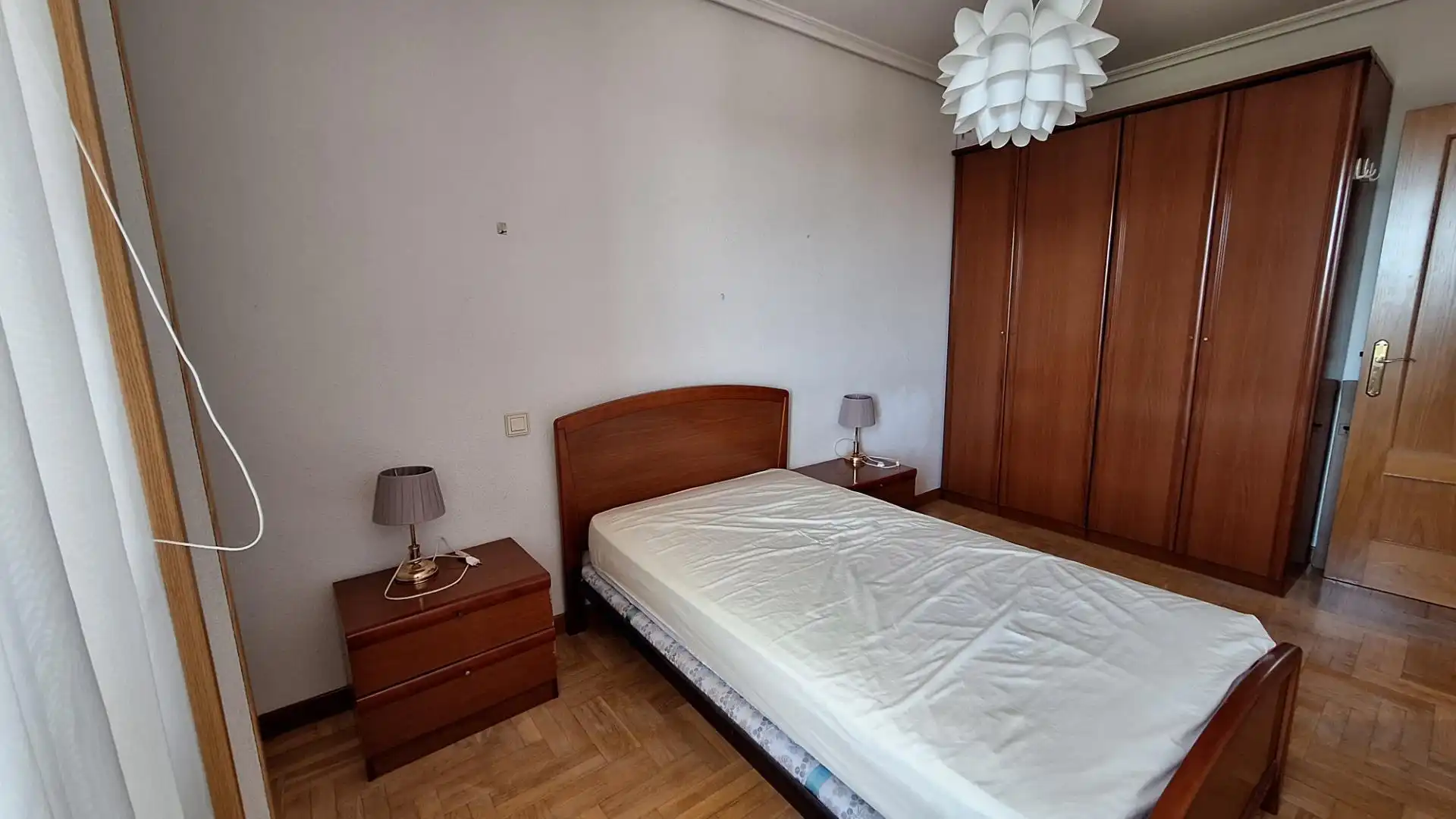 Habitación de Piso de alquiler en Burgos con Calefacción