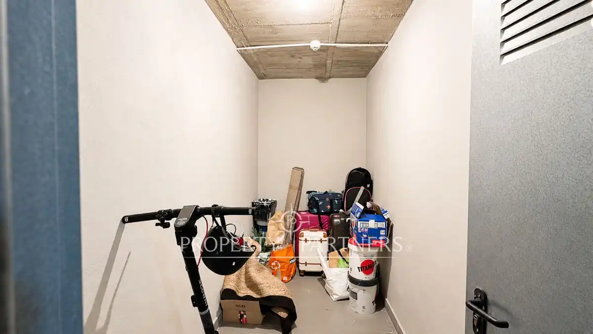 Apartments for sale in Madrid  with Air Conditioner, Heating and Private garden