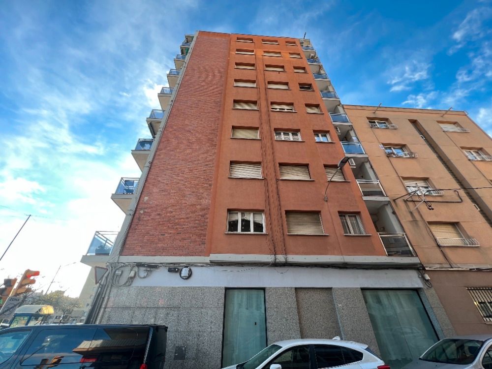 Local en venta en C/ Sol i Padris , Sol i Padris - Sant Oleguer