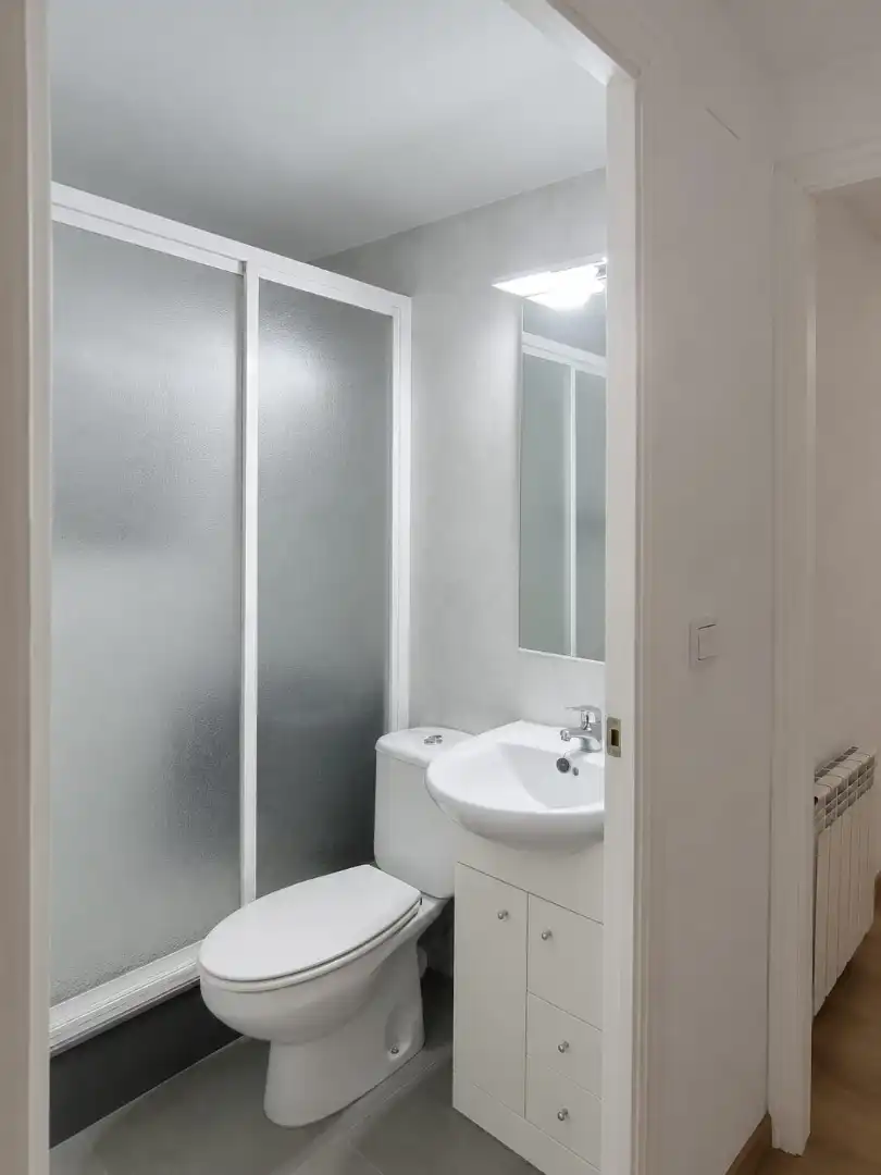 Baño de Piso en venta en Ripollet con Aire acondicionado, Calefacción y Parquet