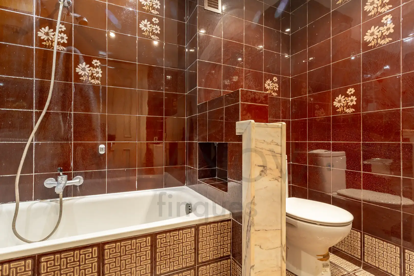Baño de Piso en venta en Reus con Calefacción, Terraza y Balcón