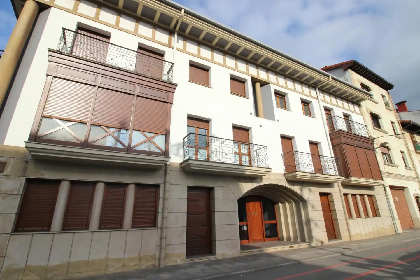 Vista exterior de Piso en venta en Oñati con Calefacción, Trastero y Balcón
