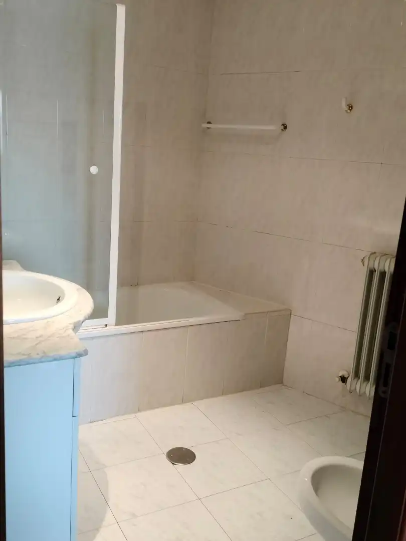 Baño de Piso en venta en Zaratán con Calefacción, Terraza y Trastero