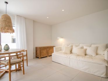Duplex with balcony to rent in Carrer Florencia 2