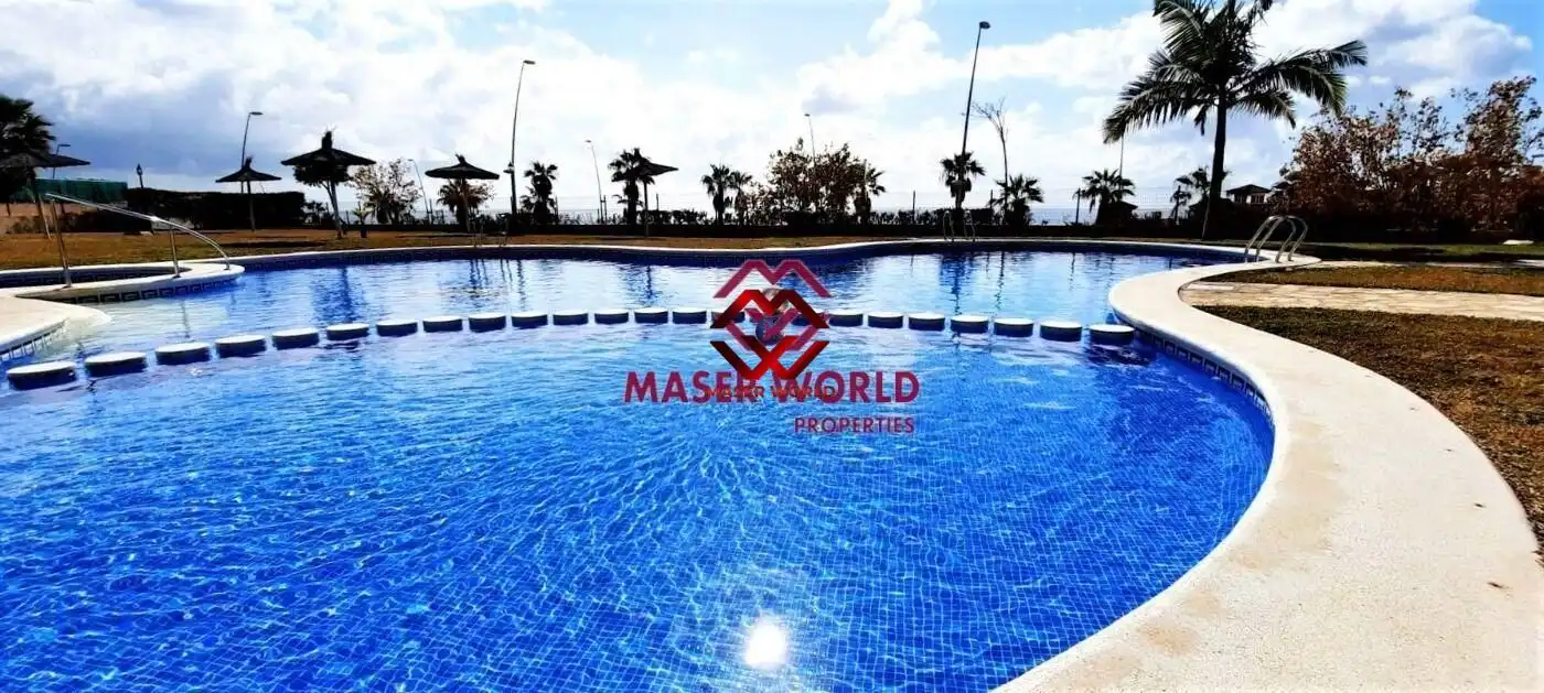 Apartamento con piscina en venta en Calle calle isla de la bahia, imagen 12