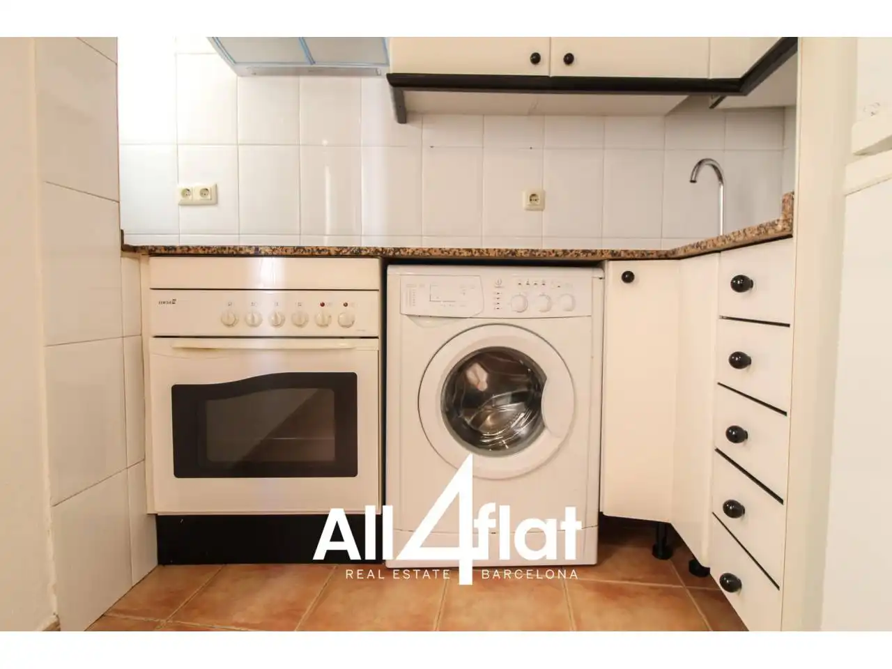 Küche von Loft zum Verkauf in Barcelona mit Möbliert und Alarm