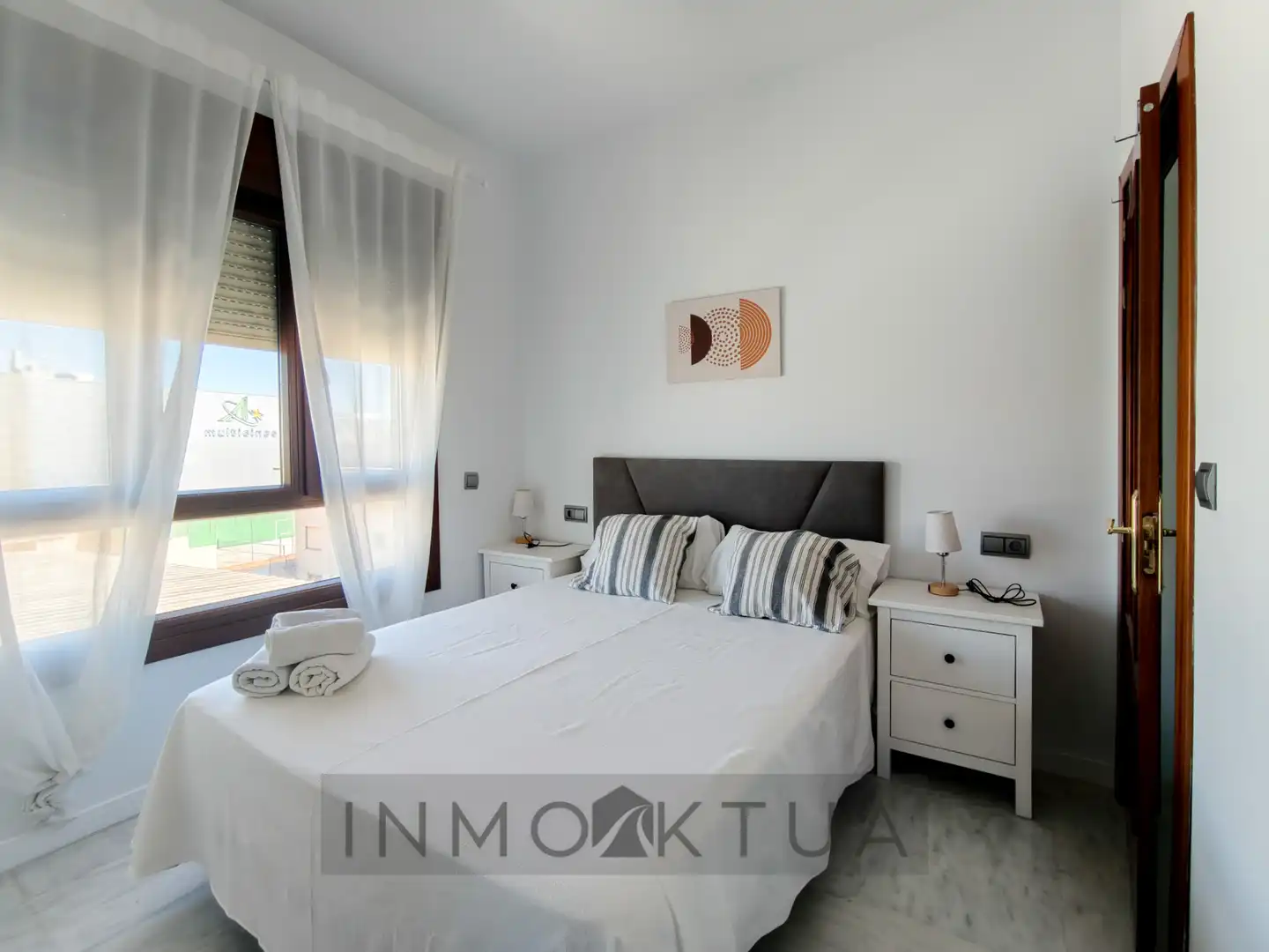 Habitación de Piso en venta en Bormujos con Aire acondicionado, Terraza y Amueblado